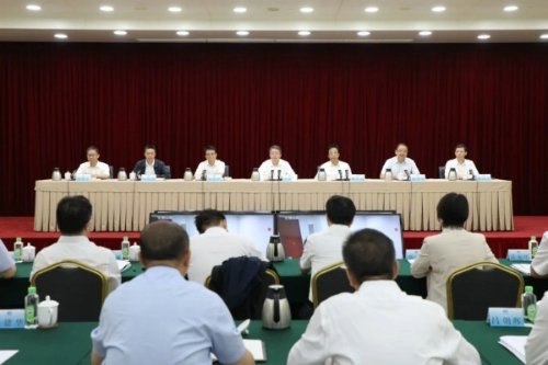 凝心铸魂强根基 实干担当建...